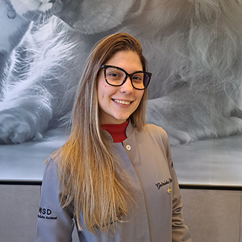 Veterinário de Cães em São Carlos | Clínica Melhor Amigo 27 Dra. Gabriela Bizon atende como Clínica Médica Veterinária na Clínica Veterinária Melhor Amigo em São Carlos SP